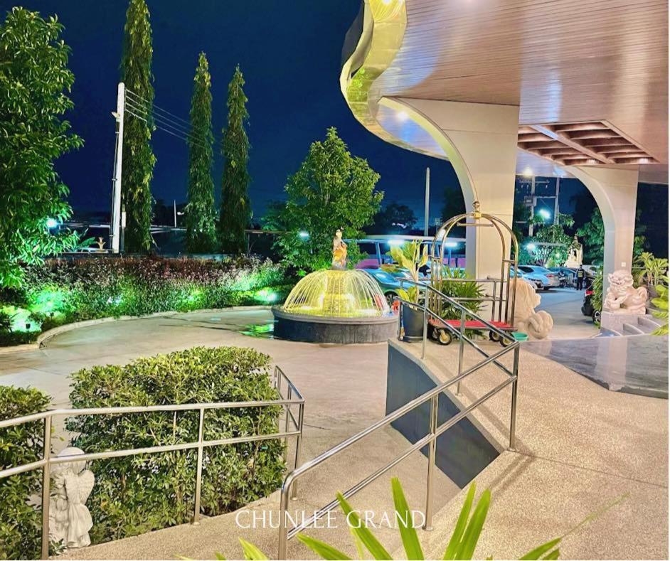 Chunlee Grand Korat Nakhonratchasima Exterior foto